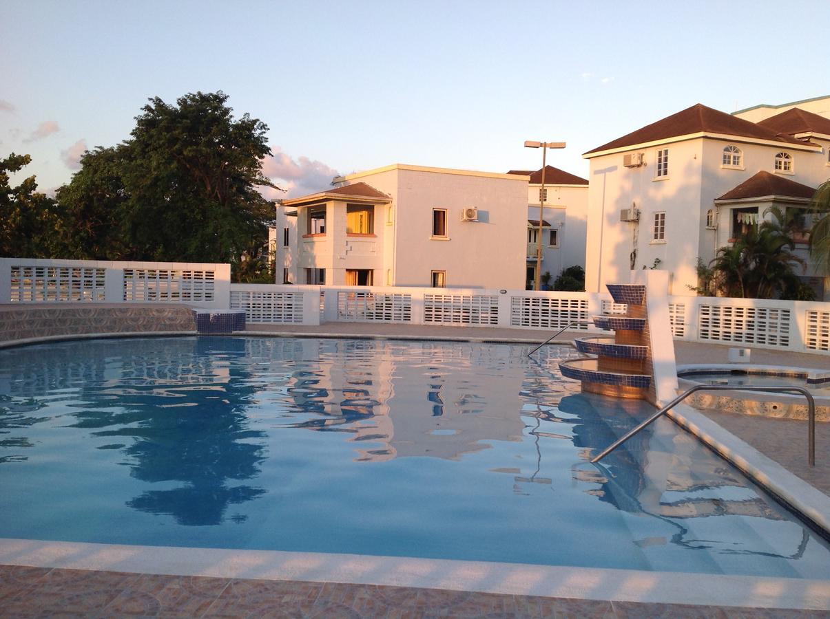 Point Village Studio Negril Exterior foto